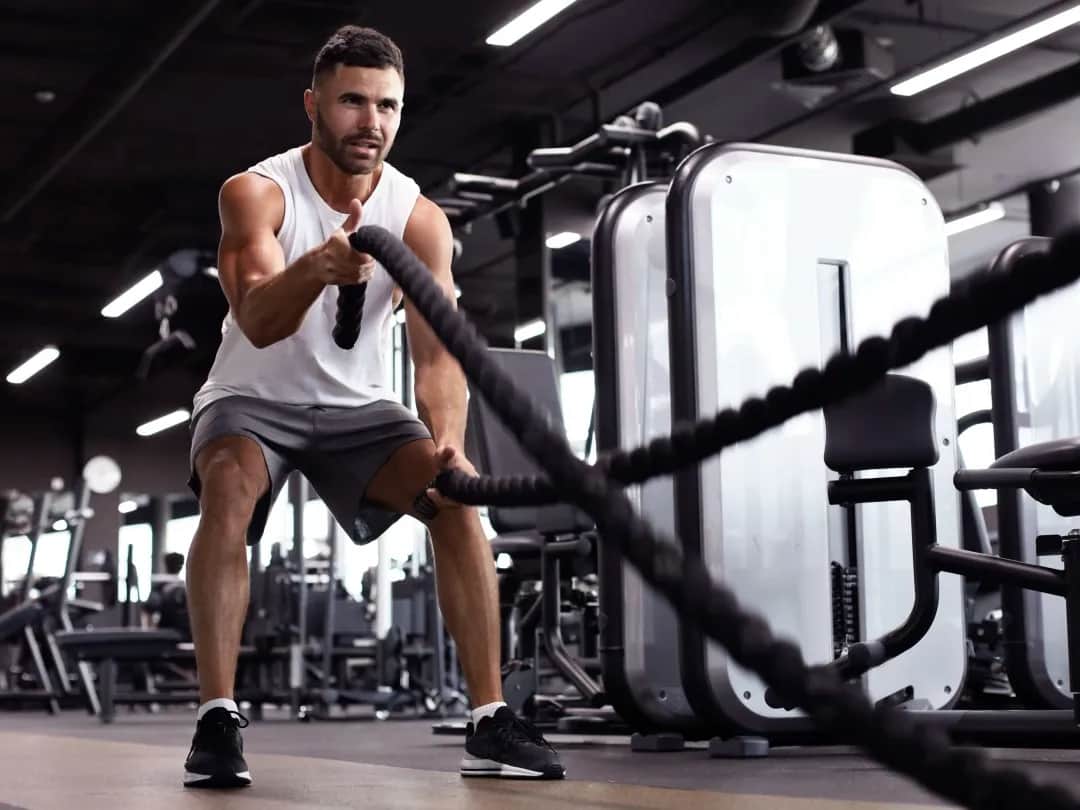 Trening obwodowy co to? Odkryj skuteczny sposób na formę i siłę