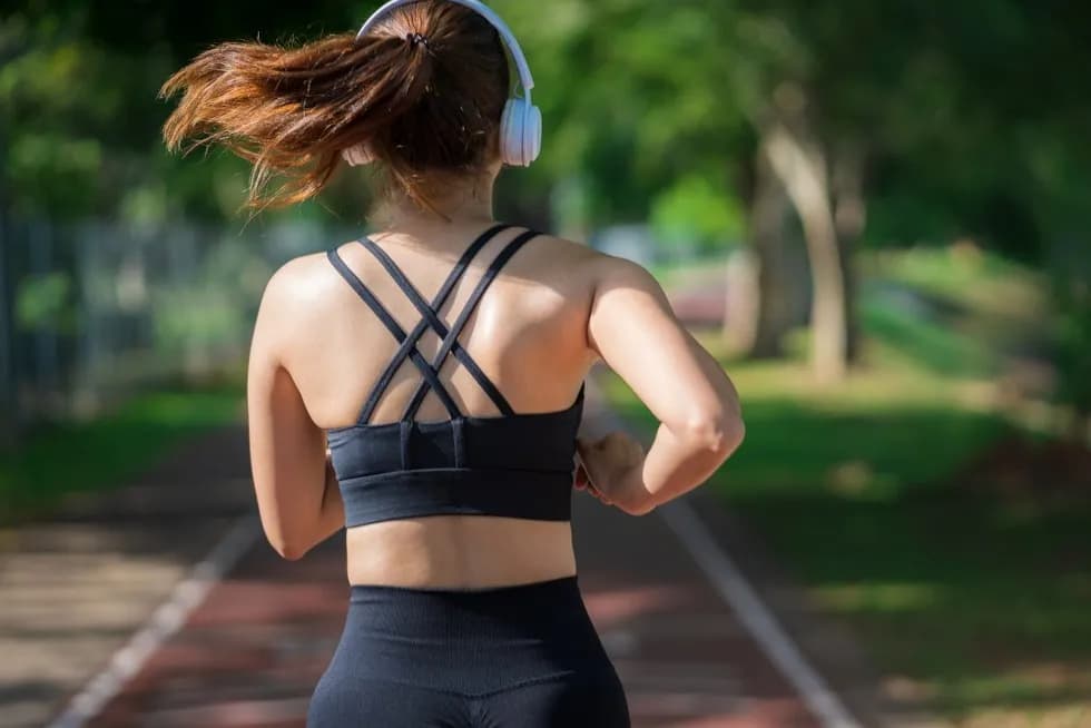 Ile biegać żeby schudnąć? Sprawdź, jak szybko zobaczyć efekty